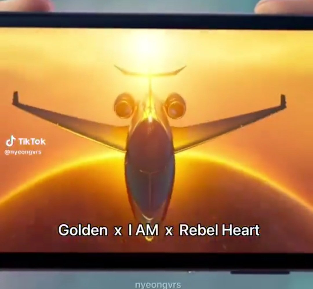 applejaguaryves's tweet photo. Not just the sound of song either but the visuals during the song https://t.co/E1k1GY0OEo