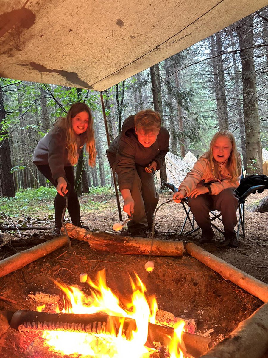 Year 7 BushCraft 🙌

S’mores, dancing and bracelets last night at Bushcraft! High spirits despite the torrential rain 🌧️ 😃