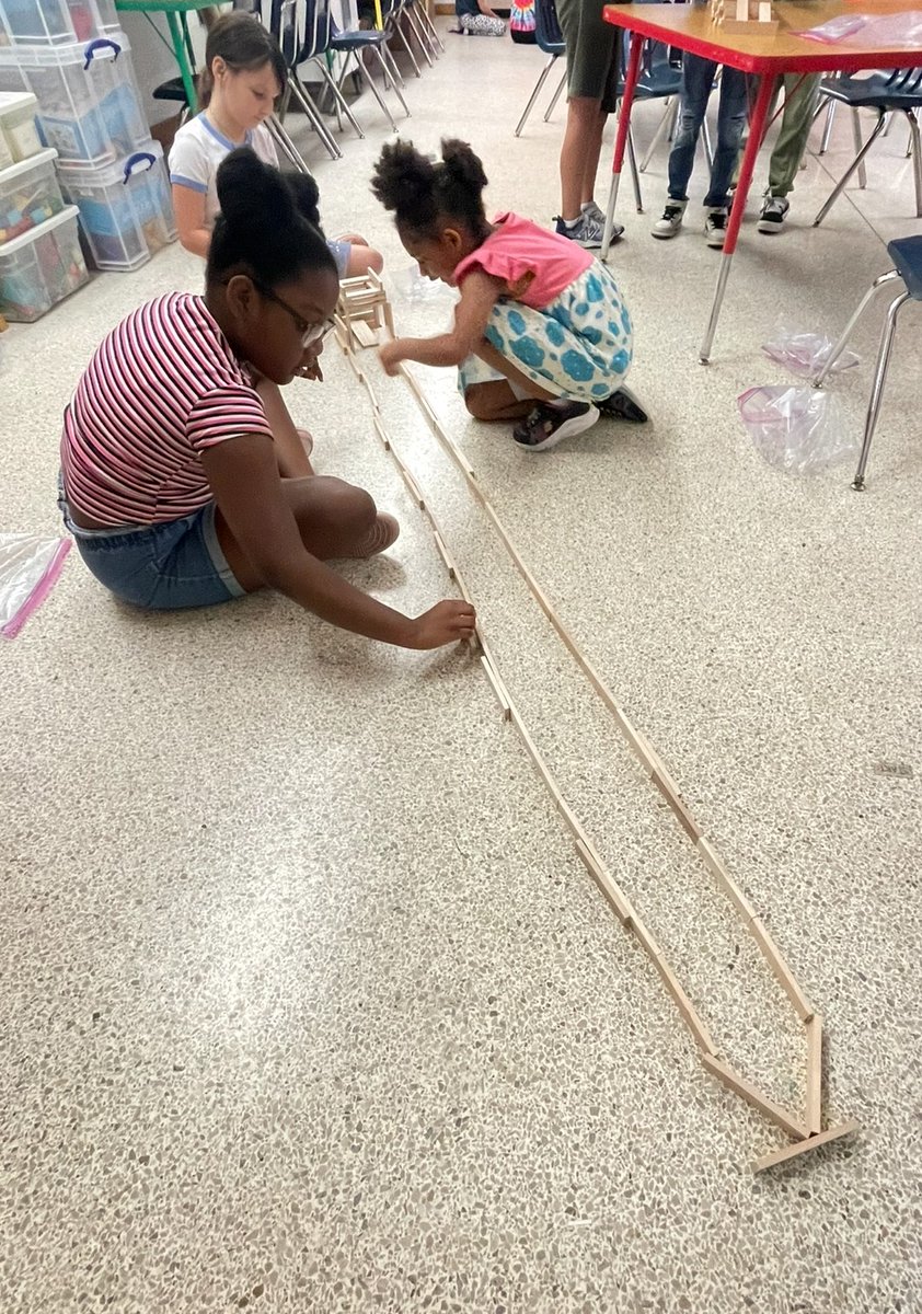 chhuff33's tweet photo. Students in @757Cobb class had their engineering hats on this morning! Using @KEVAplanks to design rollercoasters. #vbits #summerlearningcamp @RosemontEagles @MrsBCGreen @TmLoudermilk @VBTitleI @lasilvervb @DoolzRulz https://t.co/buFk866L4R