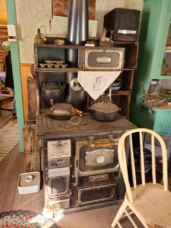 A2We loved the <a href="/CentralMuseum/">Central WA Ag Museum</a> in <a href="/UnionGapWA/">Union Gap</a> every time we've gone.  #SmallTownTourismChat