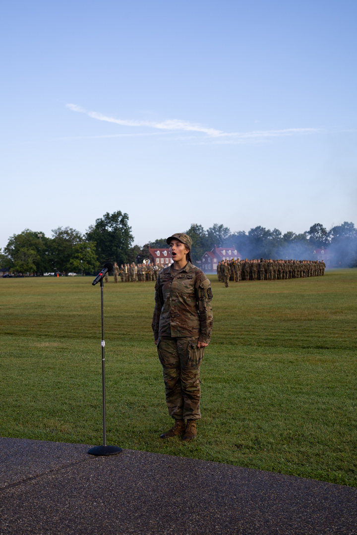 ArmyROTC's tweet image. Three cheers for 3rd Regiment #AdvancedCamp Cadets as they graduate with a bang! #CST2025 馃帀
馃摳: Norah Hamil, The Ohio State University, CST Public Affairs Office & Teagan O'Meara, Ball State University, CST Public Affairs Office