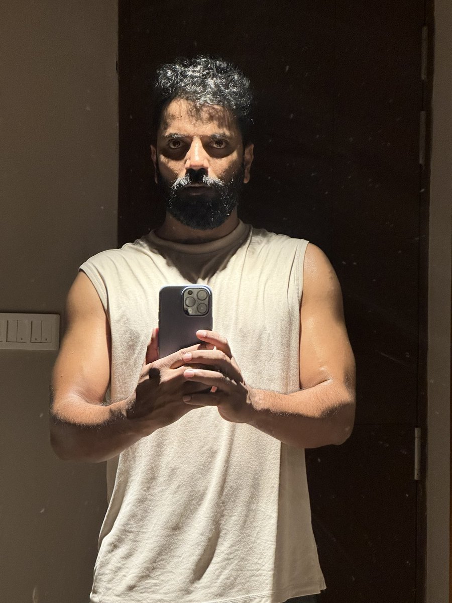 Love to sweat 🏋️ 🦾