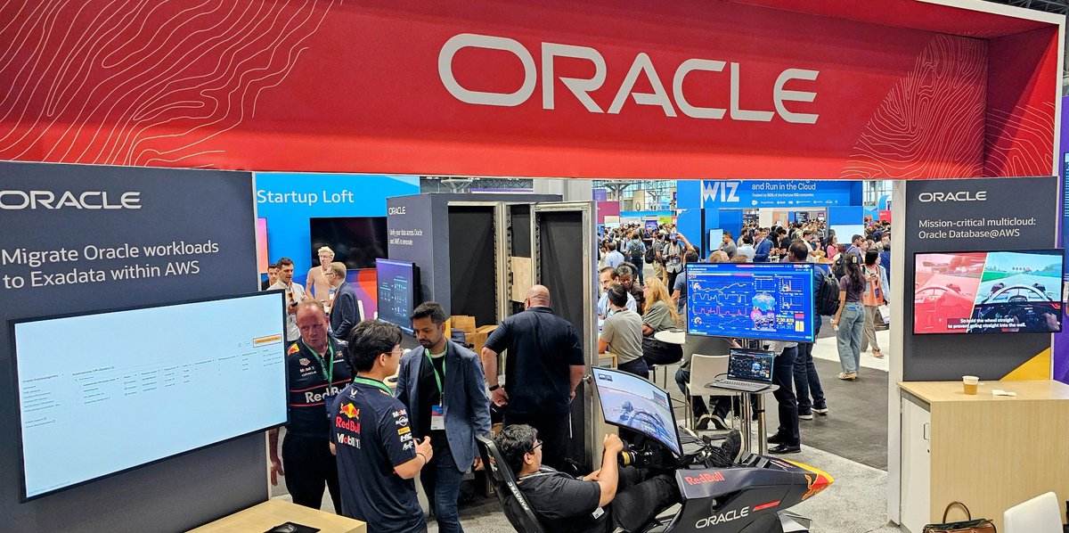 BenGreenbergNYC's tweet image. Come meet @Oracle at #AWSSummitNYC in booth 201 on the 3rd floor and try our @redbullracing simulator and see what #Oracle_Database@AWS can do for your data.