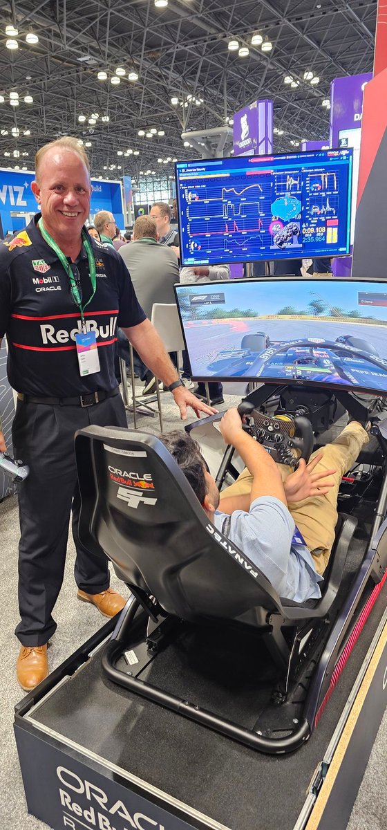 BenGreenbergNYC's tweet image. Come meet @Oracle at #AWSSummitNYC in booth 201 on the 3rd floor and try our @redbullracing simulator and see what #Oracle_Database@AWS can do for your data.