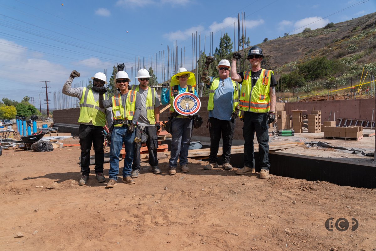IBEW569's tweet image. IBEW 569 members are on site at Helix Water District with Faith Electric, ensuring water infrastructure runs strong.
📷 flic.kr/s/aHBqjCmNuP
Photos by IBEW Member Brian Campbell – briancampbellphoto.com