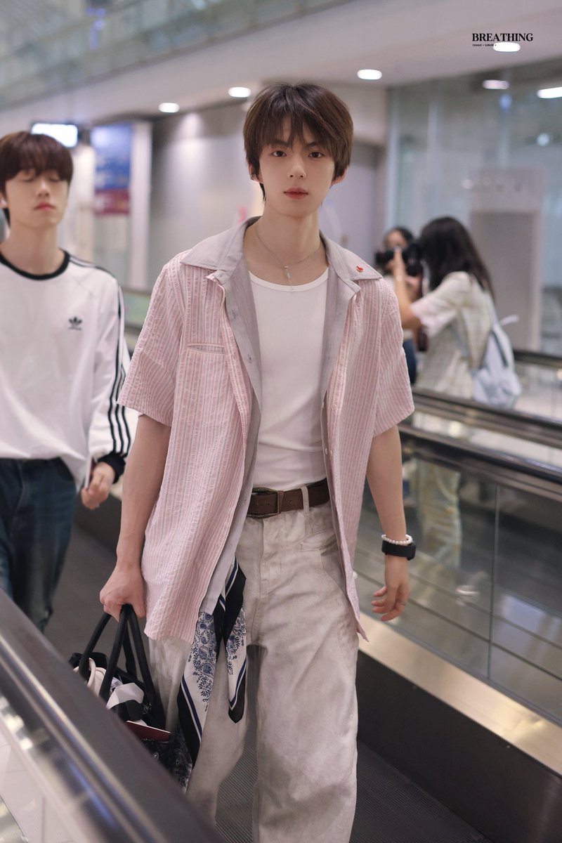 250716 TFU ✈ BKK
#何禧龙 #HEXILONG #RaceBace