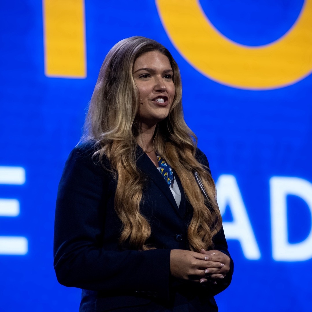 🫶 Celebrating Emma Horne's Leadership 🫶

<a href="/fbla/">fbla</a>.emma, on behalf of the state staff here at South Carolina FBLA, we want to say that it has been our absolute privilege to witness your leadership journey firsthand! 

From your start as our District I Vice President (’22 – ‘23), …