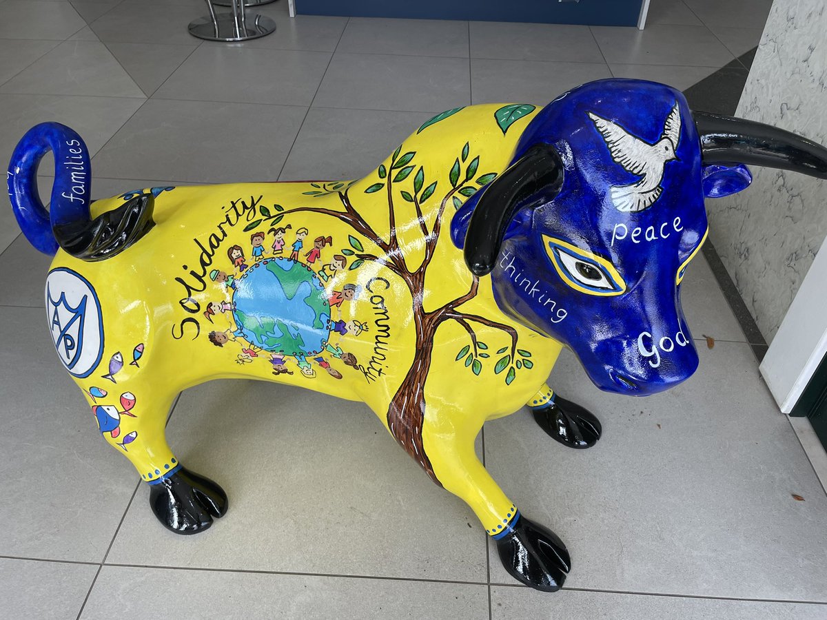 Pupils gathered with <a href="/CreateMiss/">misscreate</a> to see the bull decorated by pupils from The Abbey. We were so impressed with it!