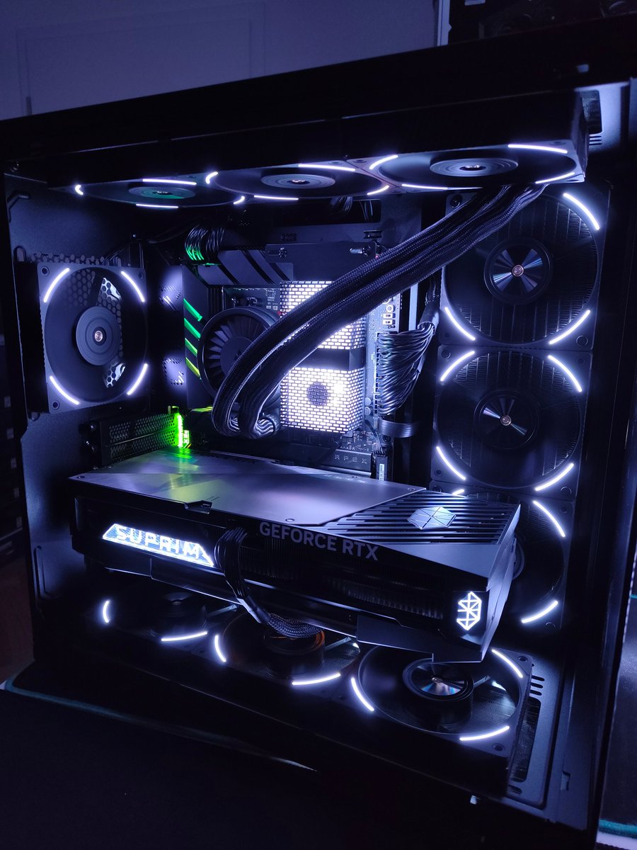 Madness! tweet media