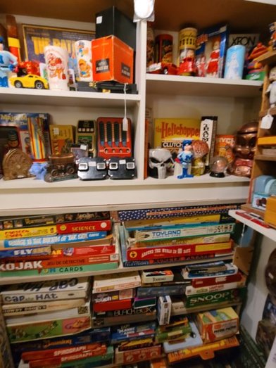 A3 We love to hit up thrift shops in place of coffee shops, hitting a coffee stand and then a thrift store is our ideal! #SmallTownTourismChat