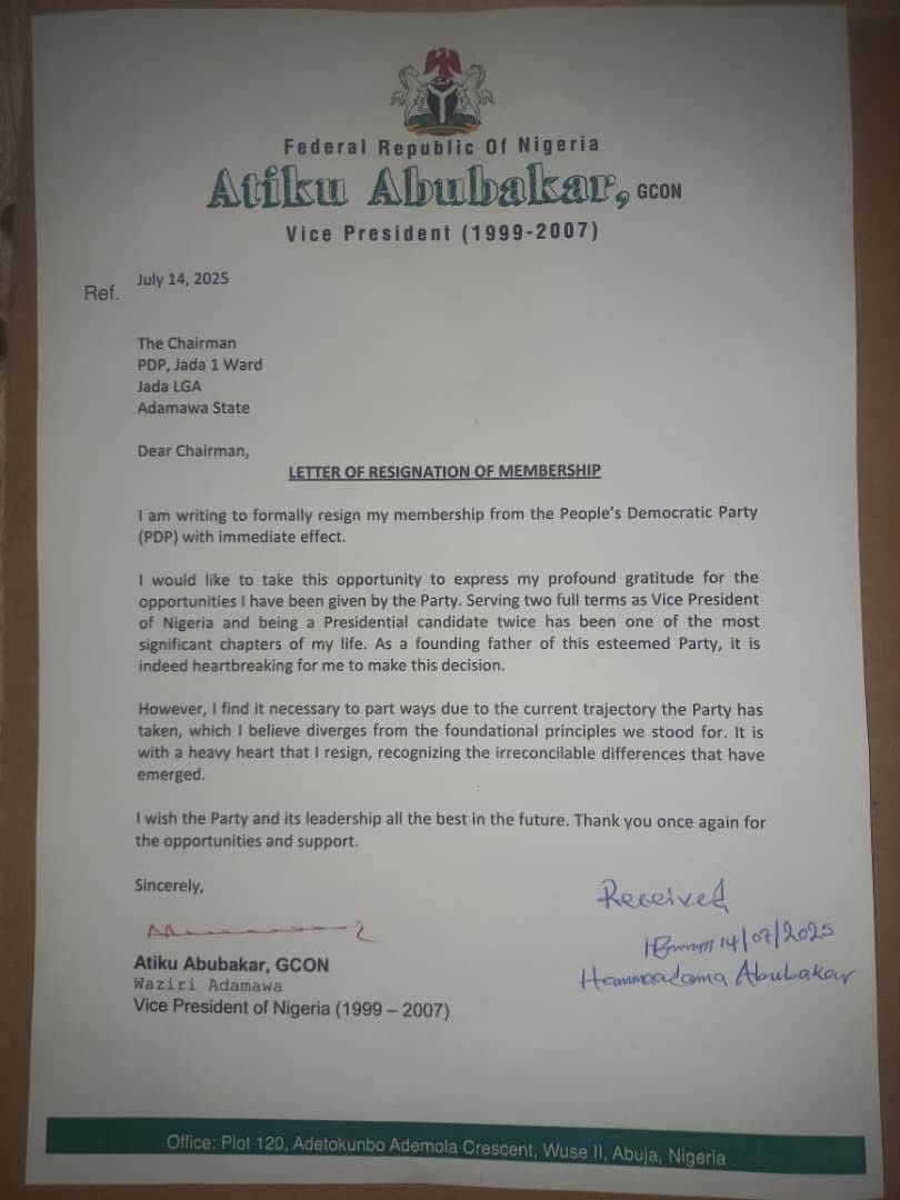 Yusuf Dingyadi (@yusdgyd1) on Twitter photo Shike nan an nome wannan gonar, Waziri Adamawa HE <a href="/atiku/">Atiku Abubakar</a> ya fice daga <a href="/OfficialPDPNig/">Official PDP Nigeria</a> .
Ga alama watakila wasu na nan tafe Shike nan an nome wannan gonar, Waziri Adamawa HE <a href="/atiku/">Atiku Abubakar</a> ya fice daga <a href="/OfficialPDPNig/">Official PDP Nigeria</a> .
Ga alama watakila wasu na nan tafe