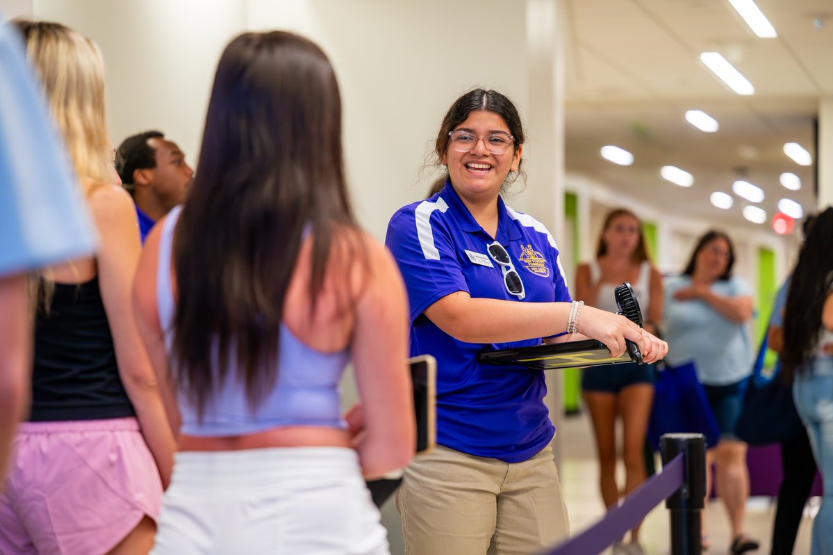 WCUofPA's tweet image. Scenes from orientation 📷🐏💜
Welcome Week kicks off in 36 days! #WCUAccepted #WCUClassof2029 #WestChesterUniversity #Classof2029 #RamsUP #ChargeOn