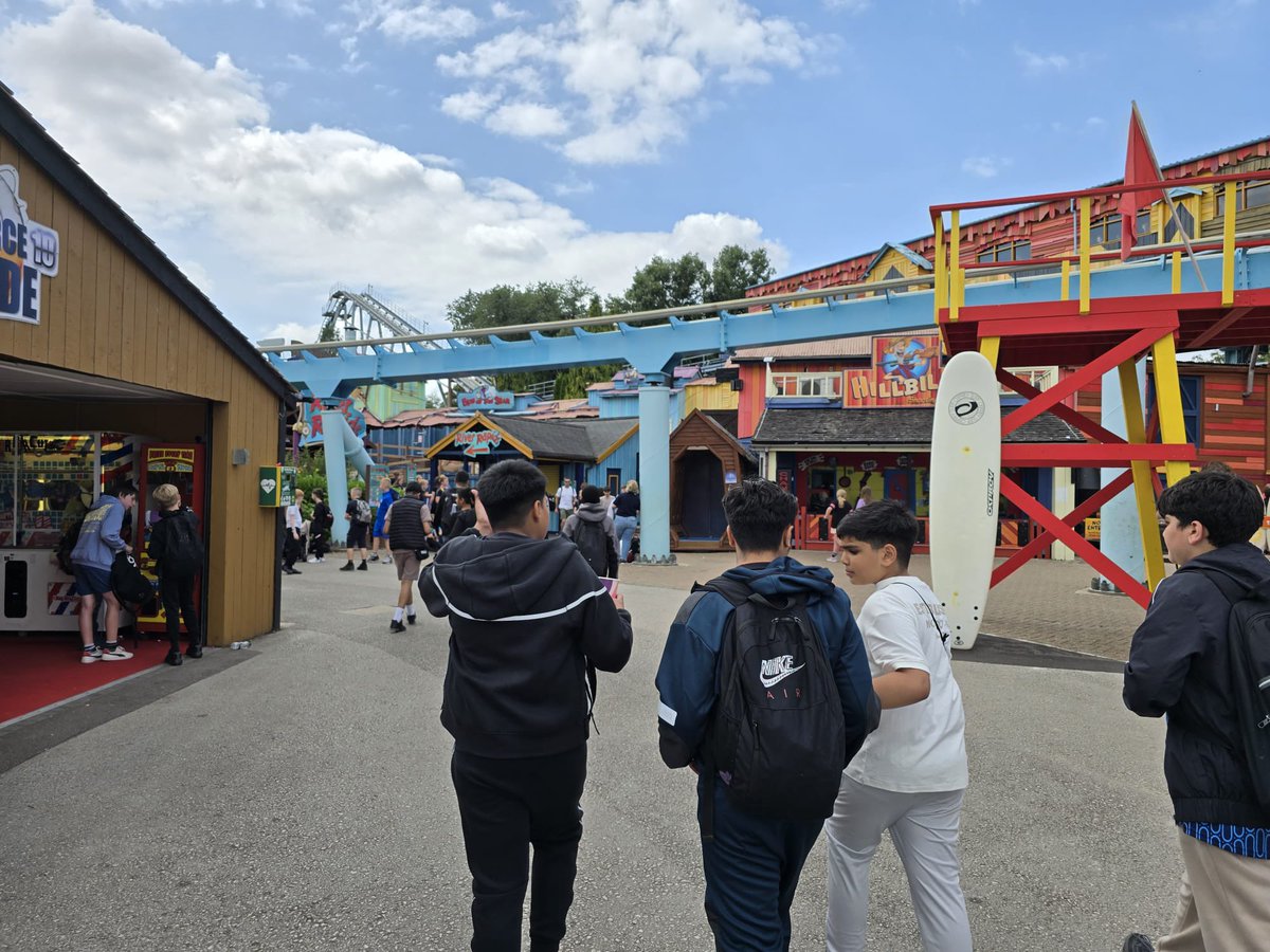 Eden Boys' Leadership Academy, Birmingham East (@eblaeast) on Twitter photo End of year trip to <a href="/DraytonManor/">Drayton Manor</a> enjoyed by staff and students <a href="/EBLAeast/">Eden Boys' Leadership Academy, Birmingham East</a> #MakingMemories #WeAreStar <a href="/StarAcademies/">Star Academies</a> End of year trip to <a href="/DraytonManor/">Drayton Manor</a> enjoyed by staff and students <a href="/EBLAeast/">Eden Boys' Leadership Academy, Birmingham East</a> #MakingMemories #WeAreStar <a href="/StarAcademies/">Star Academies</a>