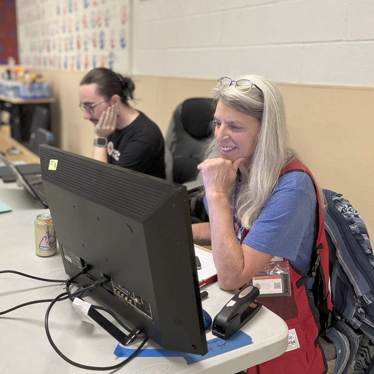 RedCrossCasc's tweet image. We have opened a shelter at Jefferson Middle School in Madras due to the Cram Fire🔥
Location: 1180 SE Kemper Way, Madras, OR 97741.
Everyone is welcome! We are making accommodations for pets too. 🐕
Whether you need a place to stay the night or just need to come in for a meal,…