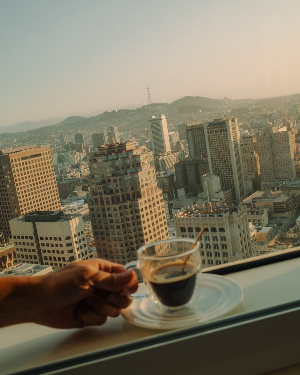 Four Seasons Hotel San Francisco at Embarcadero tweet media