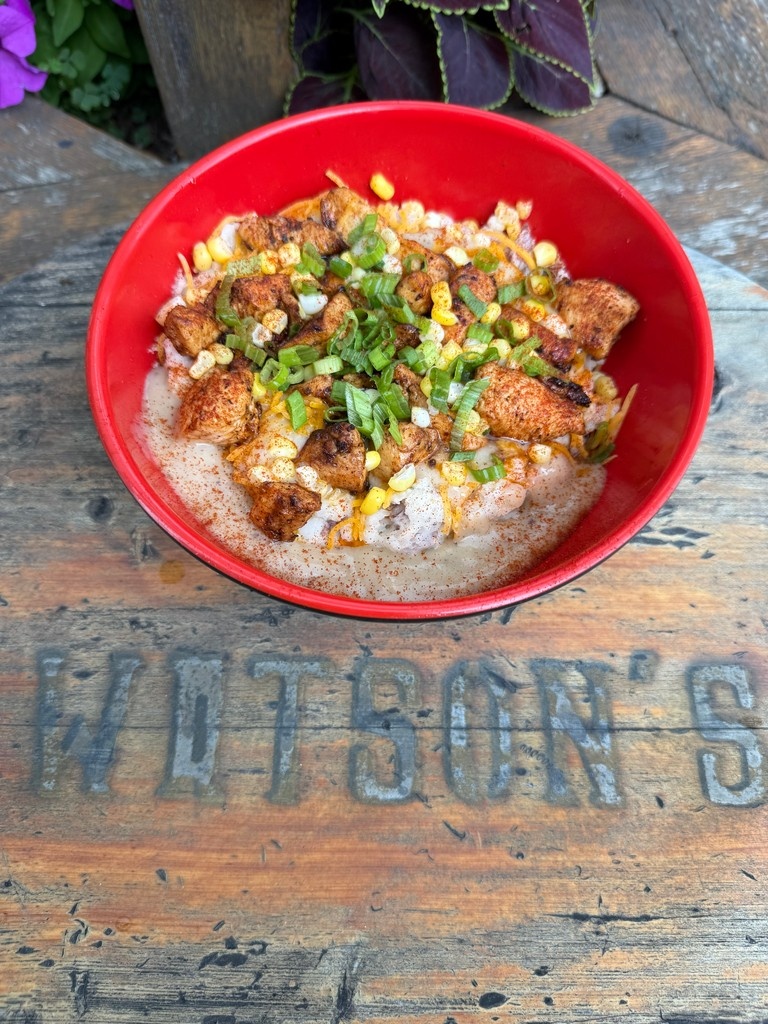 SHACK SPECIAL: Cajun Chicken Bowl!

Mashed potatoes smothered in chicken gravy, topped with cheddar cheese, cajun grilled chicken, pickled local sweet corn, &amp; scallions. Available while supplies last at the Shack only!