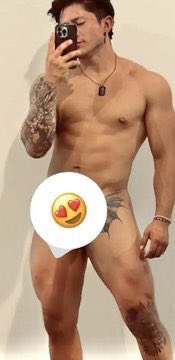 juanbernao's tweet photo. RT y quito emoji 

🙌🏻🙌🏻🙌🏻 https://t.co/6nxX9zxfgb