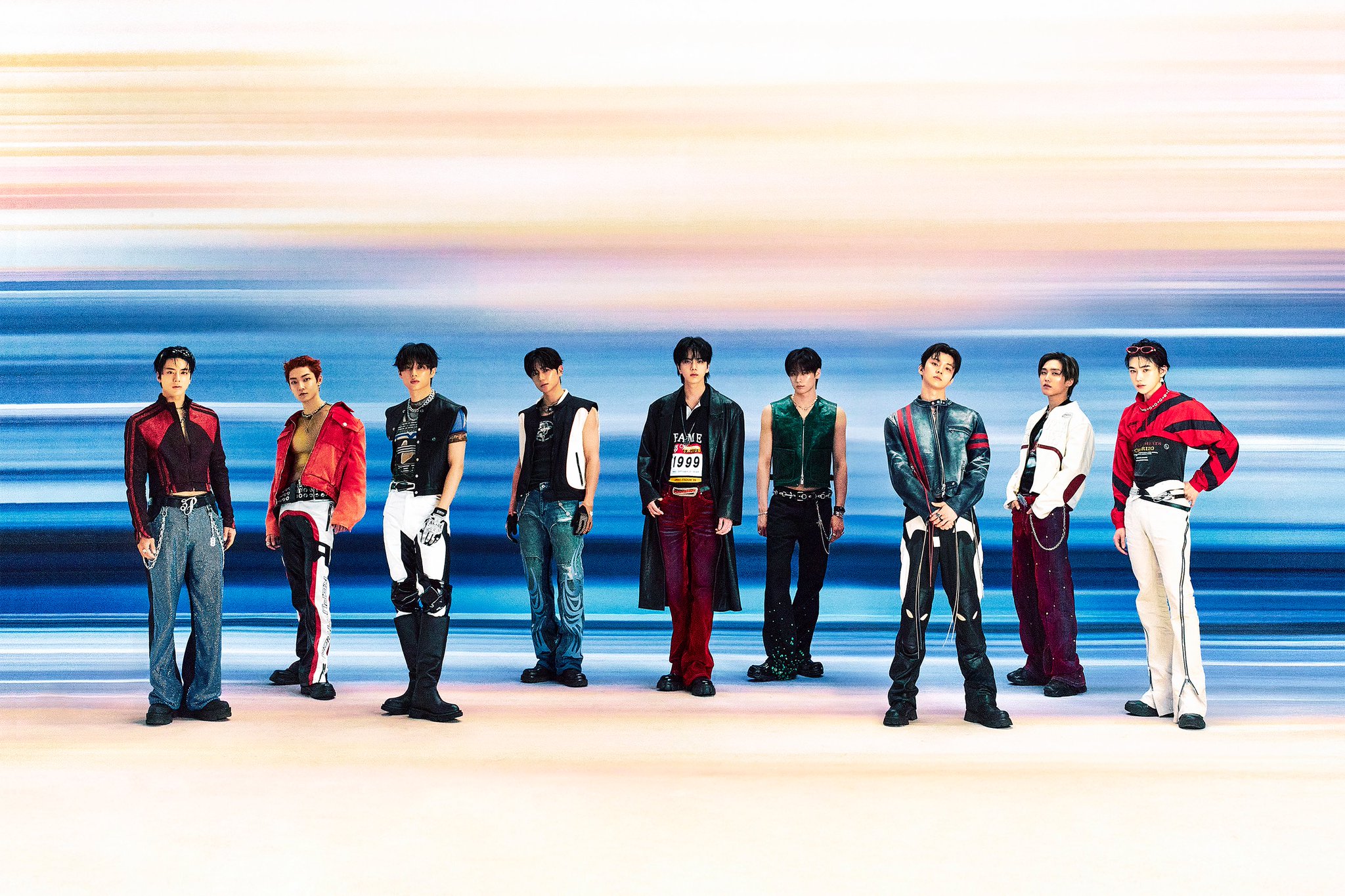 THE BOYZ アクリルフレーム フォト 더보이즈 (THE BOYZ) on X: 
