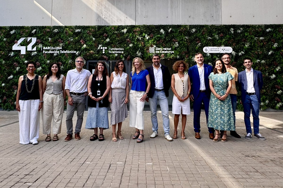 🚀 De <a href="/42BarcelonaFTef/">42 Barcelona</a> a las estrellas!! 

El campus acoge la presentación del mayor hackathon del mundo: NASA Space Apps Challenge 👇🏼

fundaciontelefonica.com/noticias/barce…