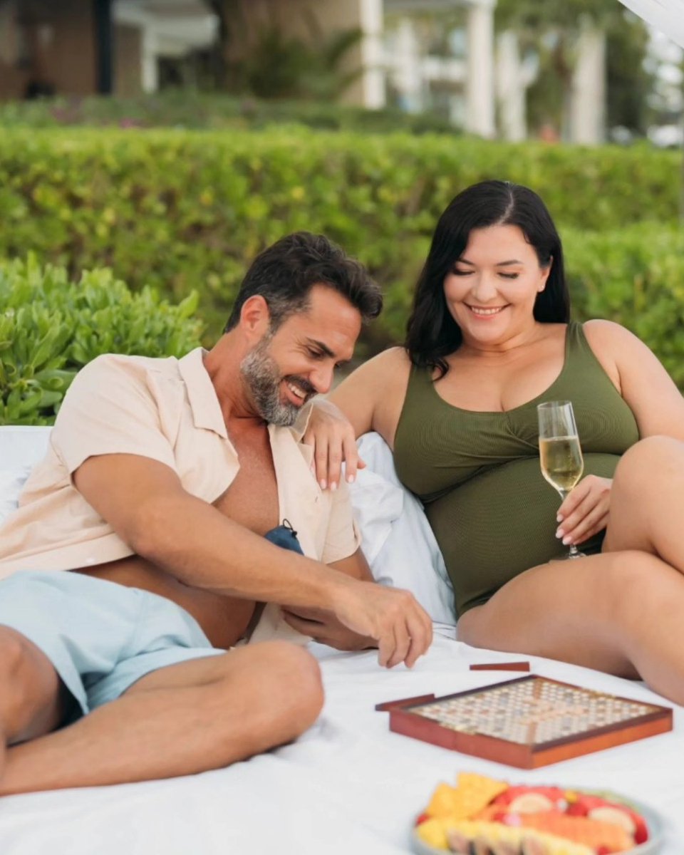 SecretsResorts's tweet photo. The best escapes are the ones you share.
At #SecretsAura, the beauty of the moment is only matched by the one beside you: https://t.co/41UNzjlGzS https://t.co/6094wLSvOi