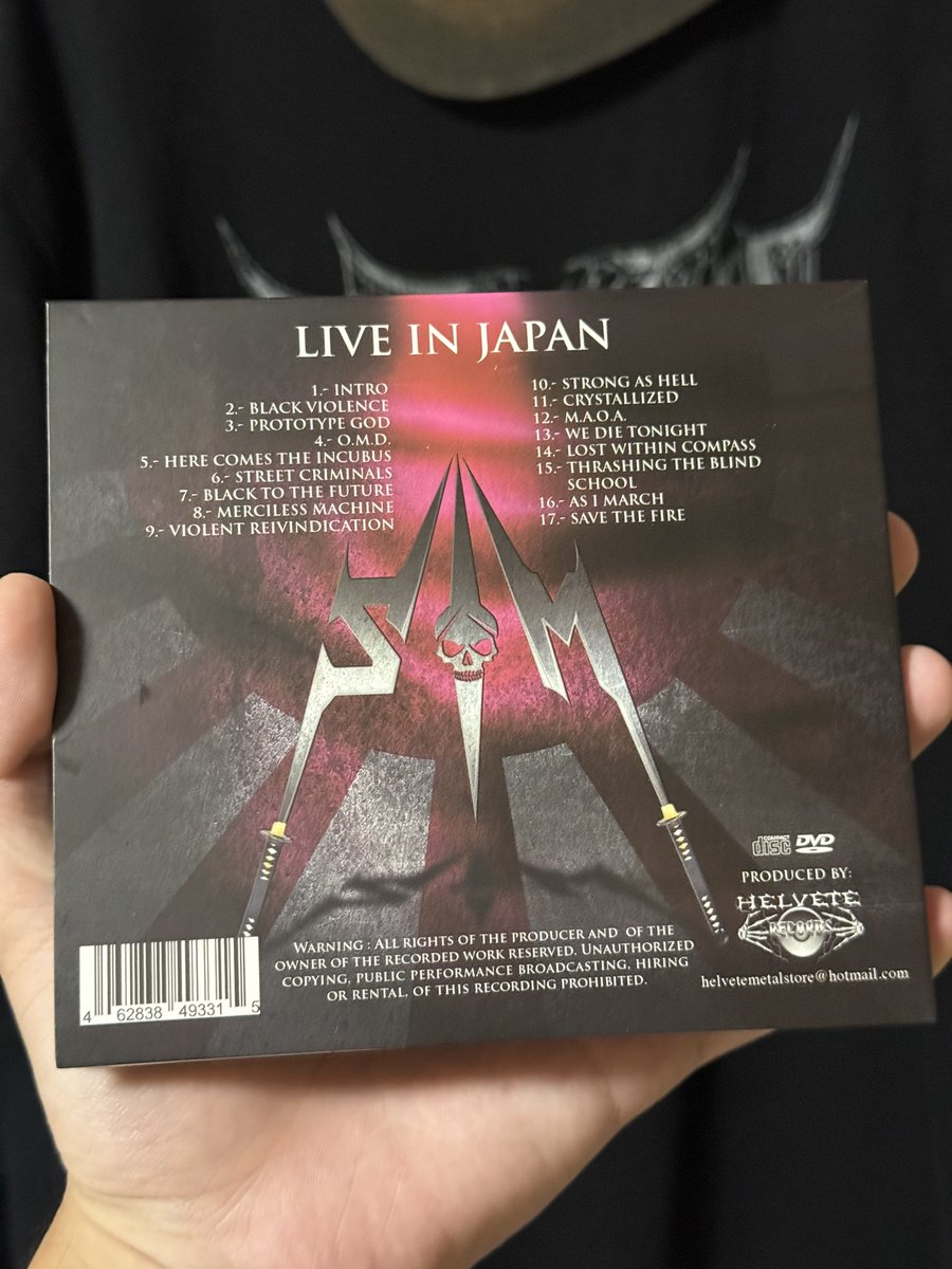 shishineko44225's tweet image. #Nowplaying
#STRIKEMASTER🇲🇽
#LiveInJapan🇯🇵
#CD #DVD
#THRASHMETAL
いやー、大分前に買うてはいたんやけど今になってしもてなんか申し訳ないね😅
とりま、あの時を思い出して聴かせて頂きやす😁