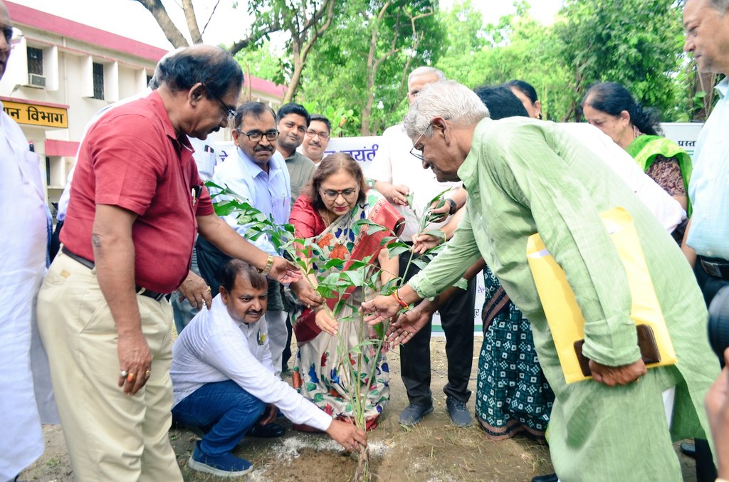 Deen Dayal Upadhyaya Gorakhpur University tweet media
