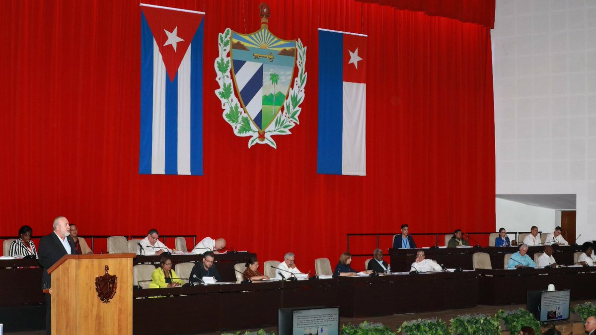 Dr. Roberto Morales Ojeda (@drrobertomojeda) on Twitter photo Inicia el V Periodo Ordinario de Sesiones de la <a href="/AsambleaCuba/">Asamblea Nacional Cuba</a> donde analizamos temas de sumo interés para nuestro pueblo y que requieren de un análisis consciente y profundo para encontrar soluciones a las problemáticas que se derivan del complejo escenario económico del país. Inicia el V Periodo Ordinario de Sesiones de la <a href="/AsambleaCuba/">Asamblea Nacional Cuba</a> donde analizamos temas de sumo interés para nuestro pueblo y que requieren de un análisis consciente y profundo para encontrar soluciones a las problemáticas que se derivan del complejo escenario económico del país.