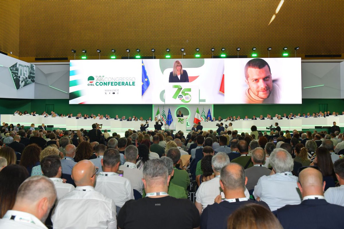 “Siamo con chi si batte quotidianamente per la democrazia, per chi ogni giorno si fa costruttore e promotore di pace e libertà. Il pensiero va anche ad Alberto Trentini, cooperatore italiano da otto mesi detenuto ingiustamente in Venezuela dal regime di Maduro. Esprimiamo la