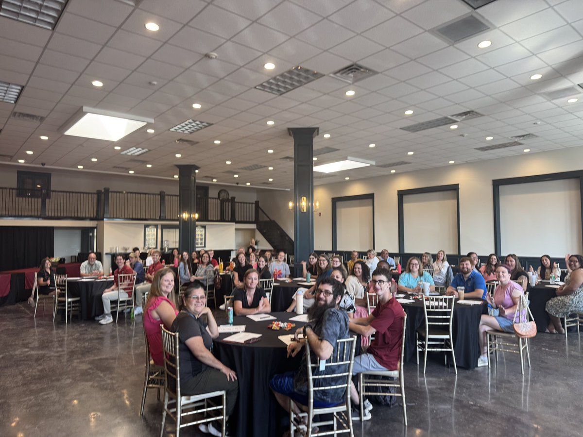 DrCatStephens's tweet image. Hurray! Hurray! It is my favorite day! All our new @TCSPublic team members are here! I can tell it is going to be an amazing year! Welcome our new hires to @BelAire_Bees @EastLincolnEag1 @JackTFarrar @RELtullahoma @PanthersEMS @WMS_BOBCATS @TCSVirtual @TullahomaHS where they will…