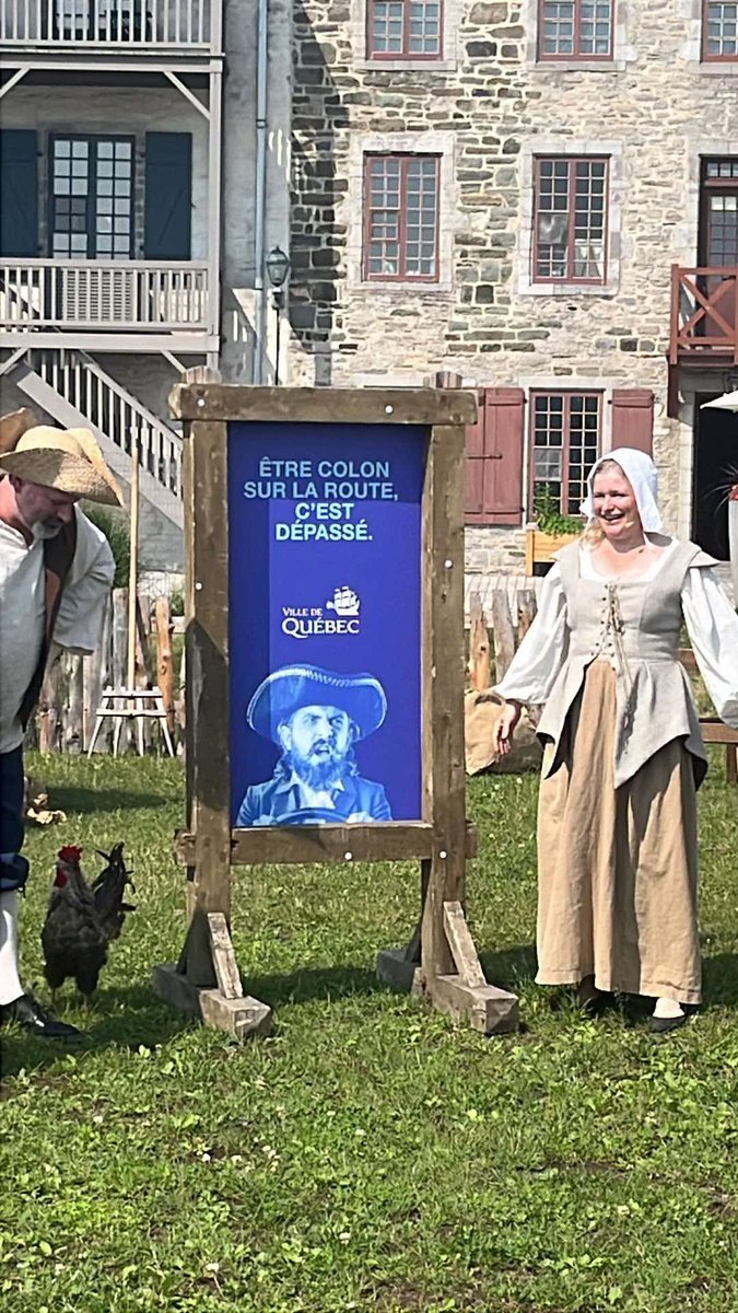 JS_Bui's tweet image. Nouvelle campagne de sécurité routière de la Ville de Québec.
Volontairement ou non, c’est un pirate qui a été choisi pour représenter le colon sur la route.