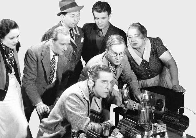 📻 <a href="/DKirratia/">Donostia Kultura Irratia</a> emite las 24 horas del día
🌐 107.4 FM + la web de la radio -> buff.ly/qhBl1Zm 
🎧 Puedes consultar en la web la sección de podcasts
📌 #DonostiaKultura #Donostia