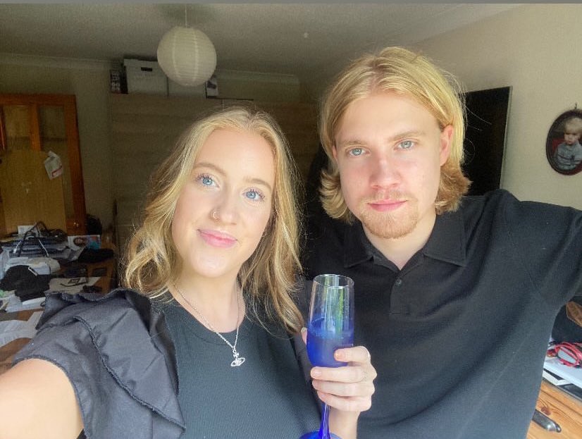 valorstarks's tweet image. birthday twins 😍
