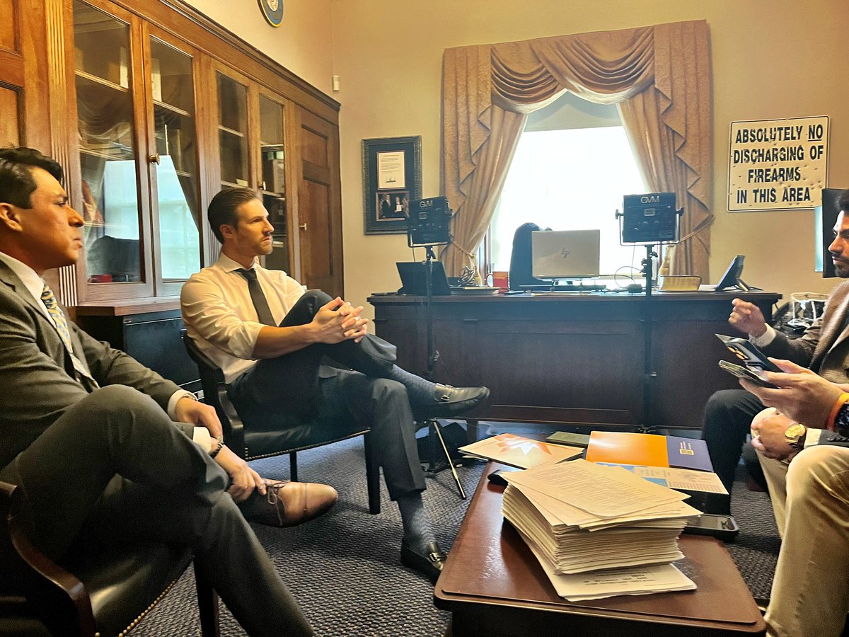 JeffreyLibre's tweet image. Had a meaningful conversation with @RepPatHarrigan about the key issues impacting the Latino community. He brought thoughtful, freedom-focused solutions to the table and made it a truly engaging discussion.
#LIBRECAPCON2025 #BeLIBRE