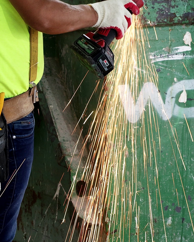 edgnyc's tweet photo. A great design process isn't just one step—it's the powerful culmination of many craftsmen contributing their expertise. Every detail shaped by skilled hands.

#ConstructionLife #Craftsmanship #BuiltWithPassion #BehindTheScenes https://t.co/OO8LN9UIyc