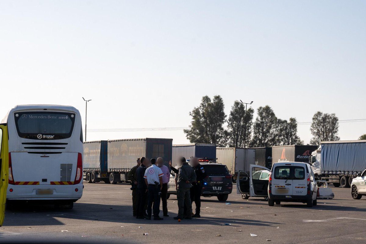 cogatonline's tweet image. Over 130 patients and caregivers, including children, exited Gaza through the Kerem Shalom and Allenby Bridge Crossings today (July 16) for treatment in a third country.
Over the past few weeks, over 2,500 Gazans have exited either for treatment in a third country or with dual…