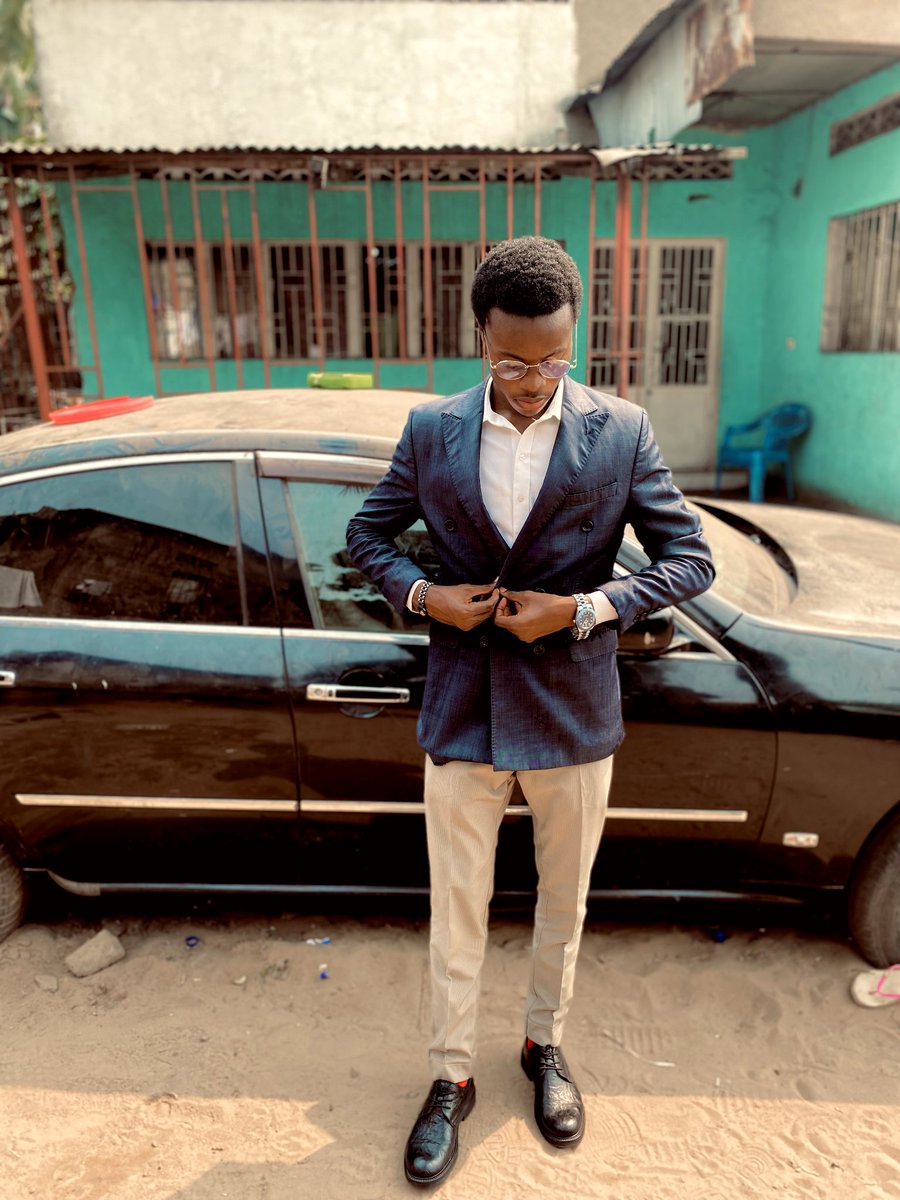 SamuelMukonkole's tweet photo. 💨Un jour, on dira, celà à été difficile mais nous avons réussi...

Le destin est têtu🧏‍♂️
On finira par être ce qu'on doit être👌

Le Démocrate 🇨🇩 https://t.co/9lUCGr4I3c