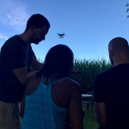 IAMedia_Ohio's tweet image. These photos are from "Okay, Ziggy", a 2017  @48HourFilmProj  produced by @matty2bad  and directed by @GamaClone , with lighting and drone operations by @IAMediaTweets  #ohiofilm #competition #48hourfilmproject