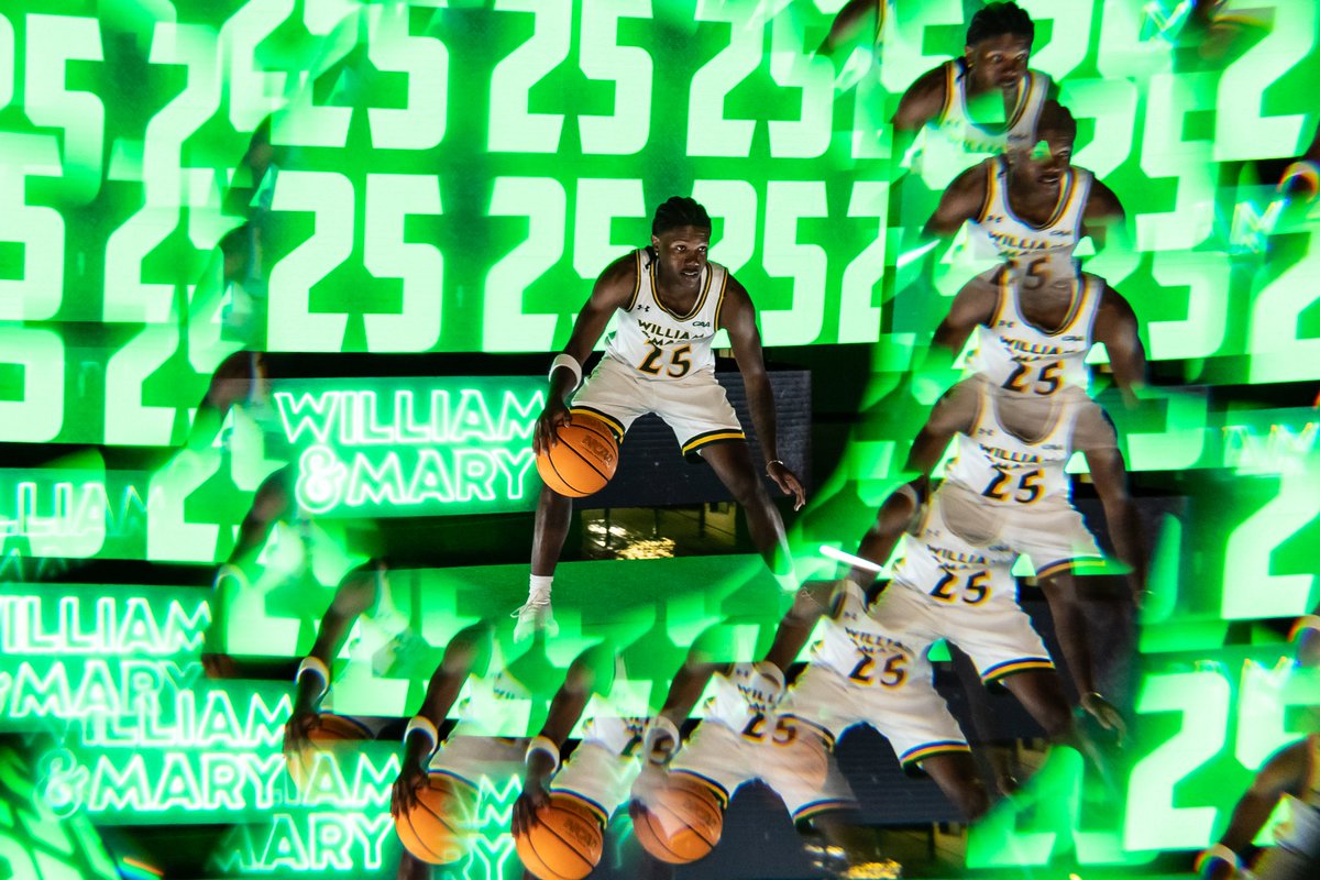 William & Mary Tribe Men's Basketball (@wmtribembb) on Twitter photo Bright lights. ๐ธ
#GoTribe Bright lights. ๐ธ
#GoTribe