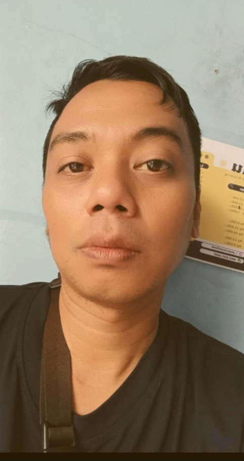 EDO70674's tweet photo. Ngantuk Nungguin Kamu https://t.co/04n8Qpfa7h
