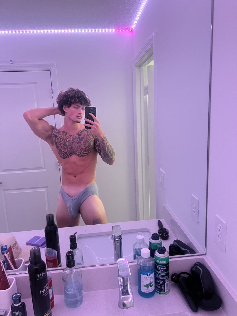 MenHQ EU tweet media