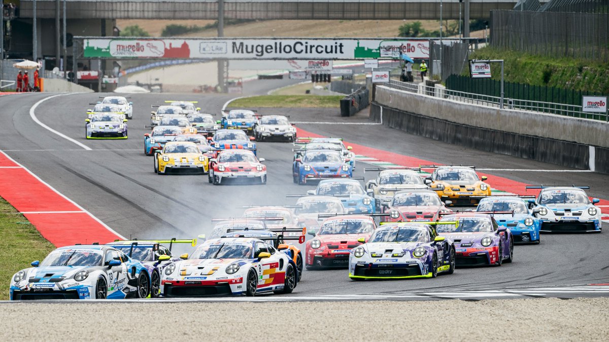 Customer_Racing's tweet image. ๐๏ธ News in a flash 1/2 ๐๏ธ Twists, turns, rain, a debut victory โ #CarreraCupItalia's weekend at Mugello had it all. Ultimately, it ended with Marvin Klein taking his first win this season in race 1 before Francesco Braschi celebrated his inaugural P1 in race 2! ๐ธ @GettyImages