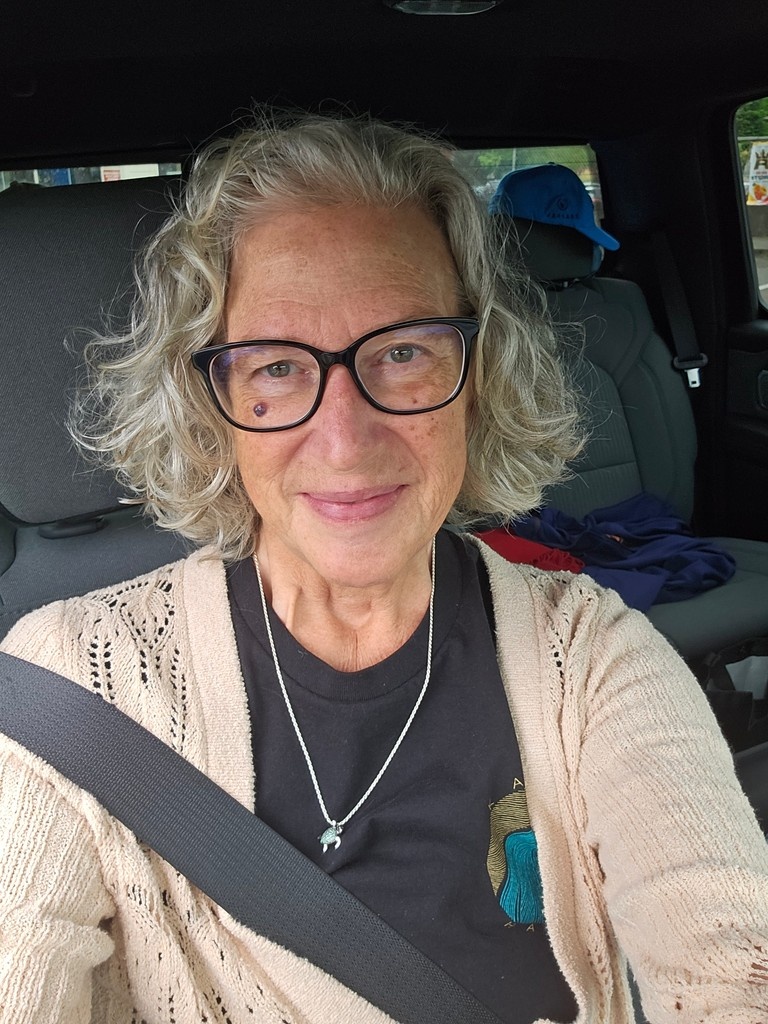 worldpcc's tweet image. Lesli was jaundiced and nauseated. A CT scan at the Emergency Room revealed a pancreatic tumor. Read her story here: worldpancreaticcancercoalition.org/my_story/lesli/
and if you have a #pancreaticcancer story you would like to share click here: worldpancreaticcancercoalition.org/share-your-sto…
#WPCC #WPCD #hellopancreas