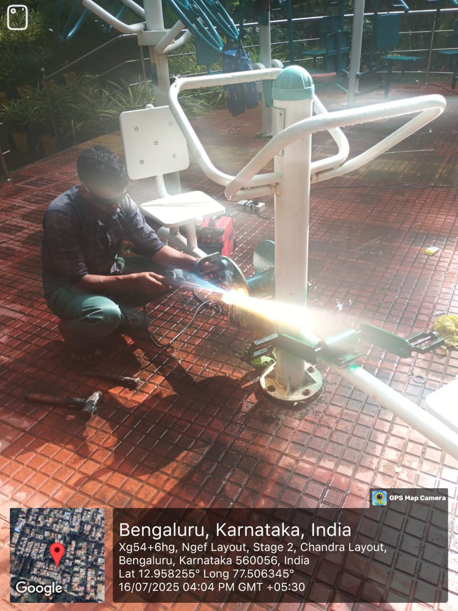 Open gym equipment at the #park located in Nagarabhavi 2nd Stage, 14th Block, NGEF Layout, Ward 129, Jnana Bharathi, #RRNagar Zone has been repaired for public use.

Get fit and healthy in a safe and clean environment.
#BBMP #BBMPCares #DKShivakumar #bbmpchiefcommissioner