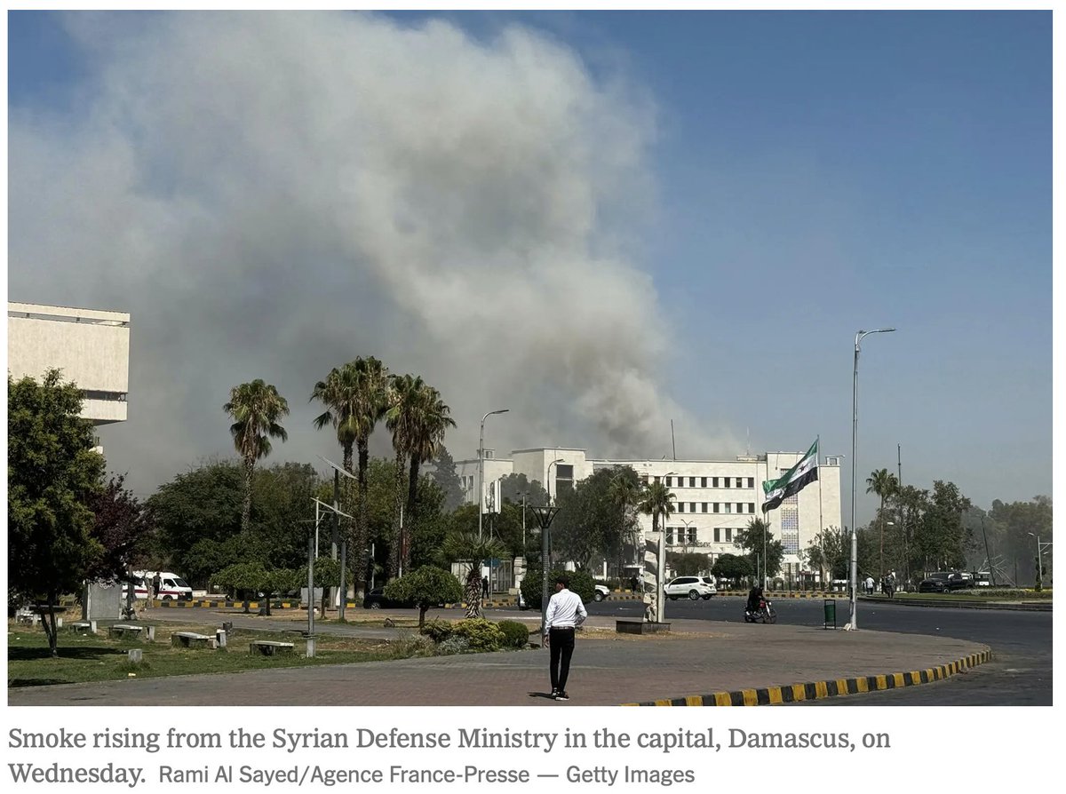 DanielPipes's tweet image. .@NYTimes: "The Israeli military said it had attacked the Syrian military’s … main command center, where it said Syrian commanders were directing and overseeing government forces in Sweida. Syria’s defense ministry is housed in the same complex."
I have an uneasy feeling of…