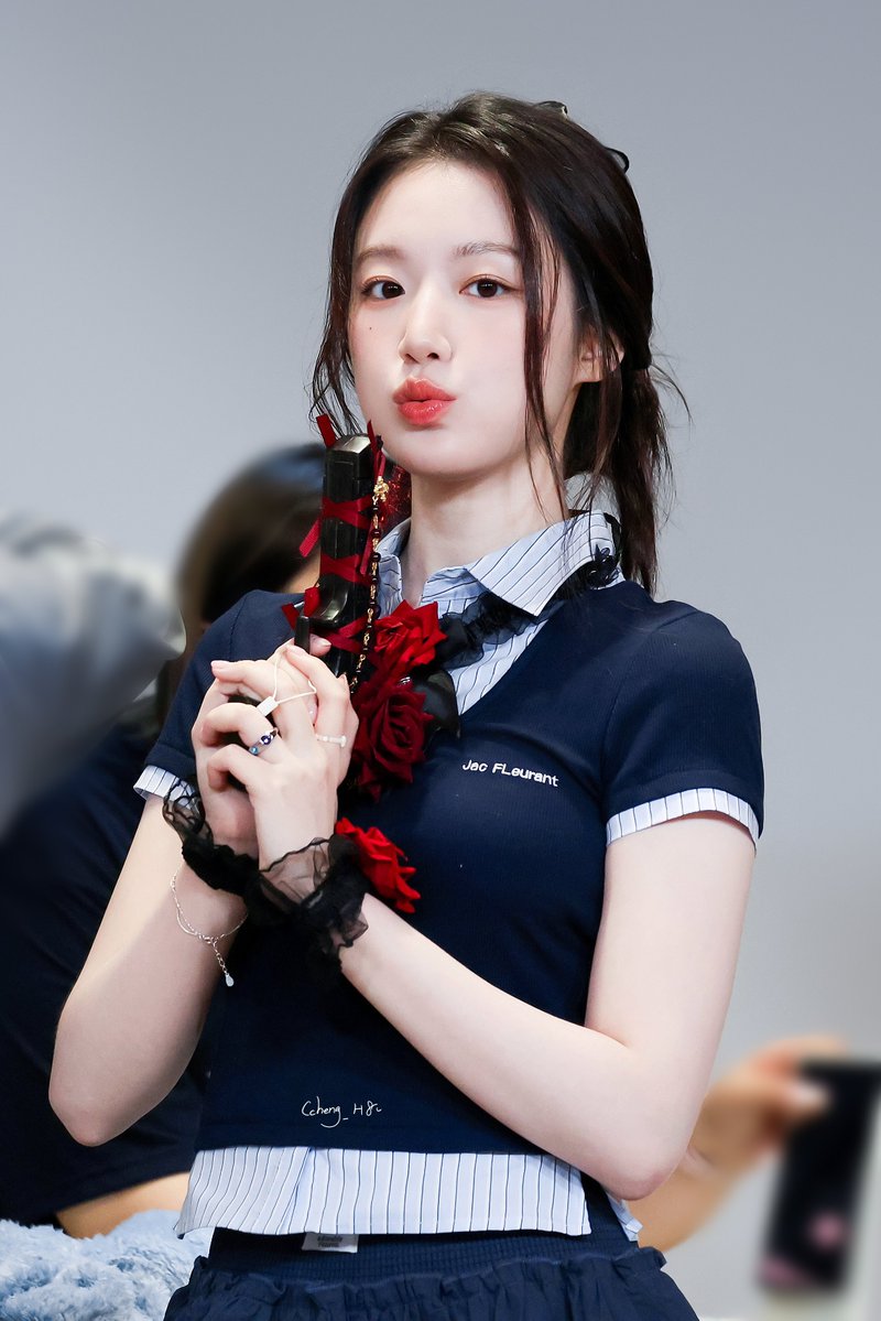 Ccheng_H8's tweet image. 250716 AM

#슈화 #SHUHUA #舒華
 #아이들 #idle