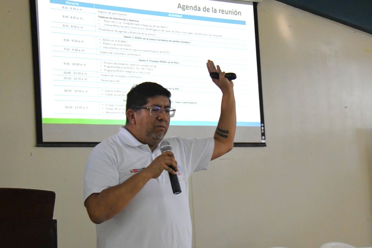 MinamPeru's tweet photo. 🔍 Durante este taller se abordan temas claves como la implementación de la #REDD+, un mecanismo que permite acceder a financiamiento por conservar bosques y reducir emisiones; el Registro Nacional de Medidas de Mitigación (#Renami), que asegura la integridad ambiental; y la propuesta del “Country Package” de la #FCLP, que busca movilizar inversiones internacionales para la conservación y gestión sostenible de la Amazonía. 🌳💰