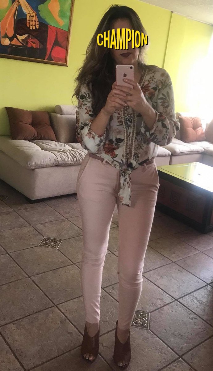 SolJuank's tweet photo. Un hermoso miércoles para jugar con fina Coquetería https://t.co/15ItyGKdus