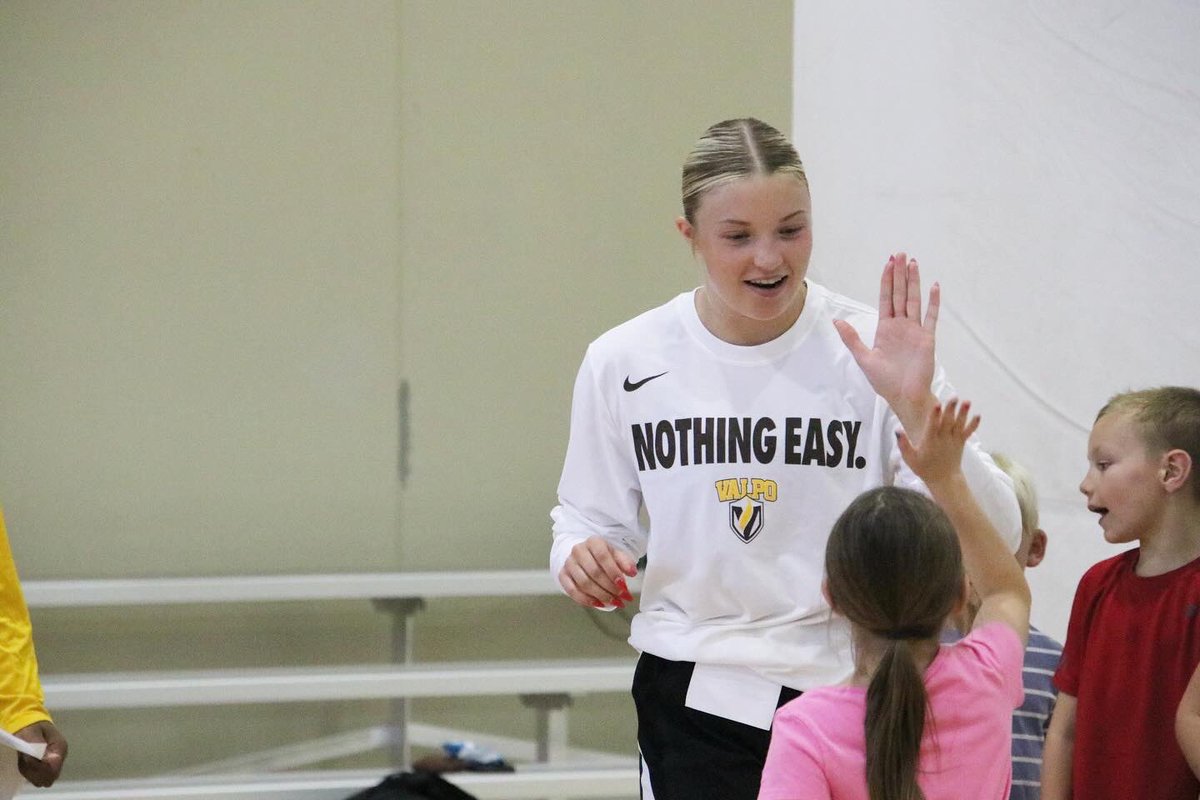 Valpo Women’s Basketball tweet media
