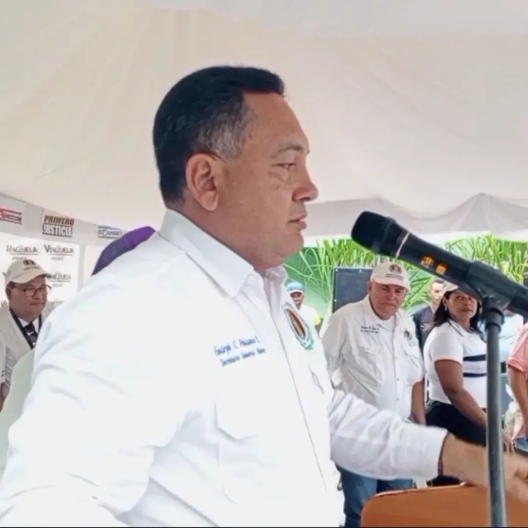 ACCION DEMOCRATICA - APURE se solidariza con nuestros hermanos apureños por todas las calamidades y penurias que están padeciendo producto del desastre natural que ha ocasionado la crecida de los principales ríos y afluentes fluviales. 
instagram.com/p/DMLEI_4oHiO/…