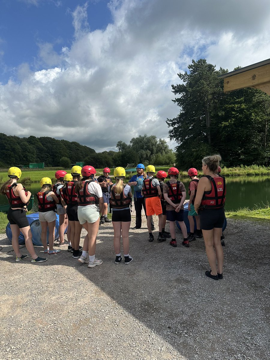Raft building time!